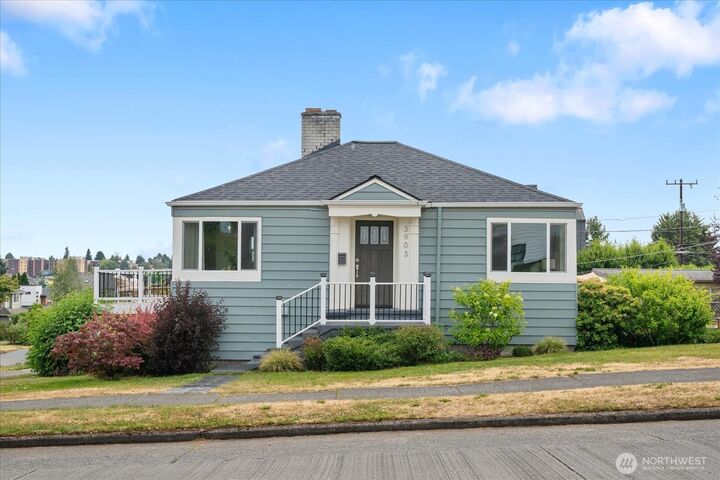 Property Photo: 3903 SW Dakota Street WA 98116