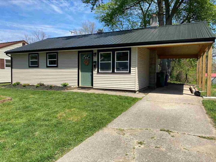 Property Photo: 403 Grace Drive IN 47374