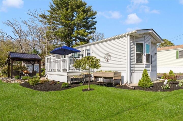 Property Photo:  33 Foxtrot Drive  RI 02813 