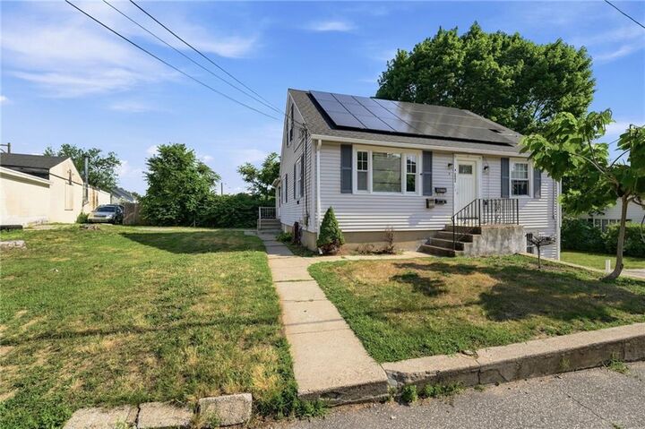 Property Photo:  4 Edna Street  RI 02919 