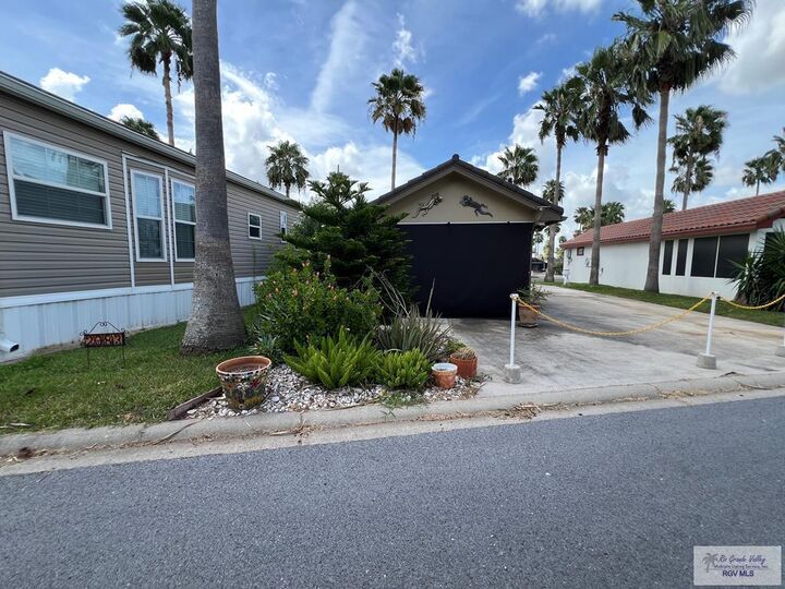 Property Photo:  2082 E Carmona St.  TX 78570 