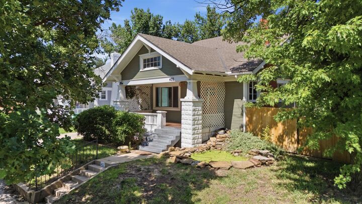 Property Photo:  402 N Clifton Ave  KS 67208 