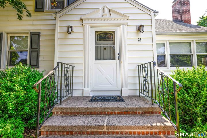 Property Photo: 25 Wright Lane CT 06517