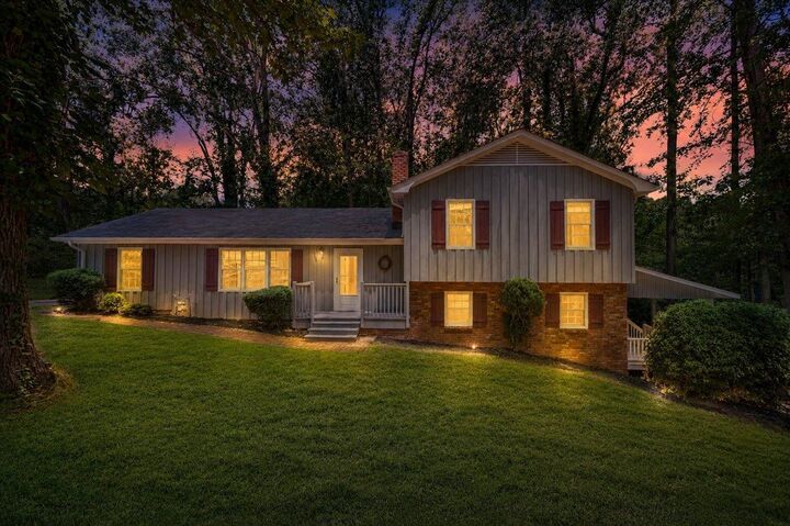 Property Photo: 355 Harrell Dr Drive SC 29307