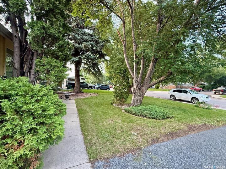 Property Photo: 42 Spinks Drive SK S7H 4B8