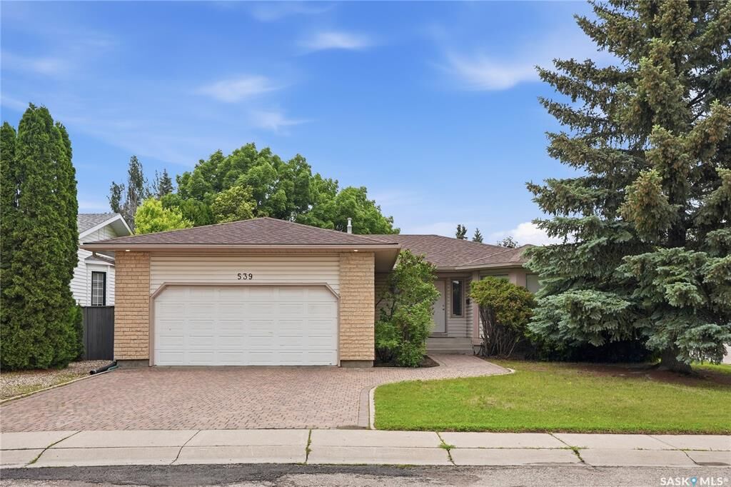 Property Photo: 539 Emmeline Key SK S7J 5G8