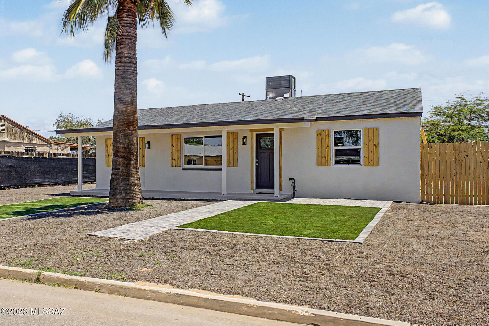 Property Photo: 2327 S Kelvin Stravenue AZ 85713