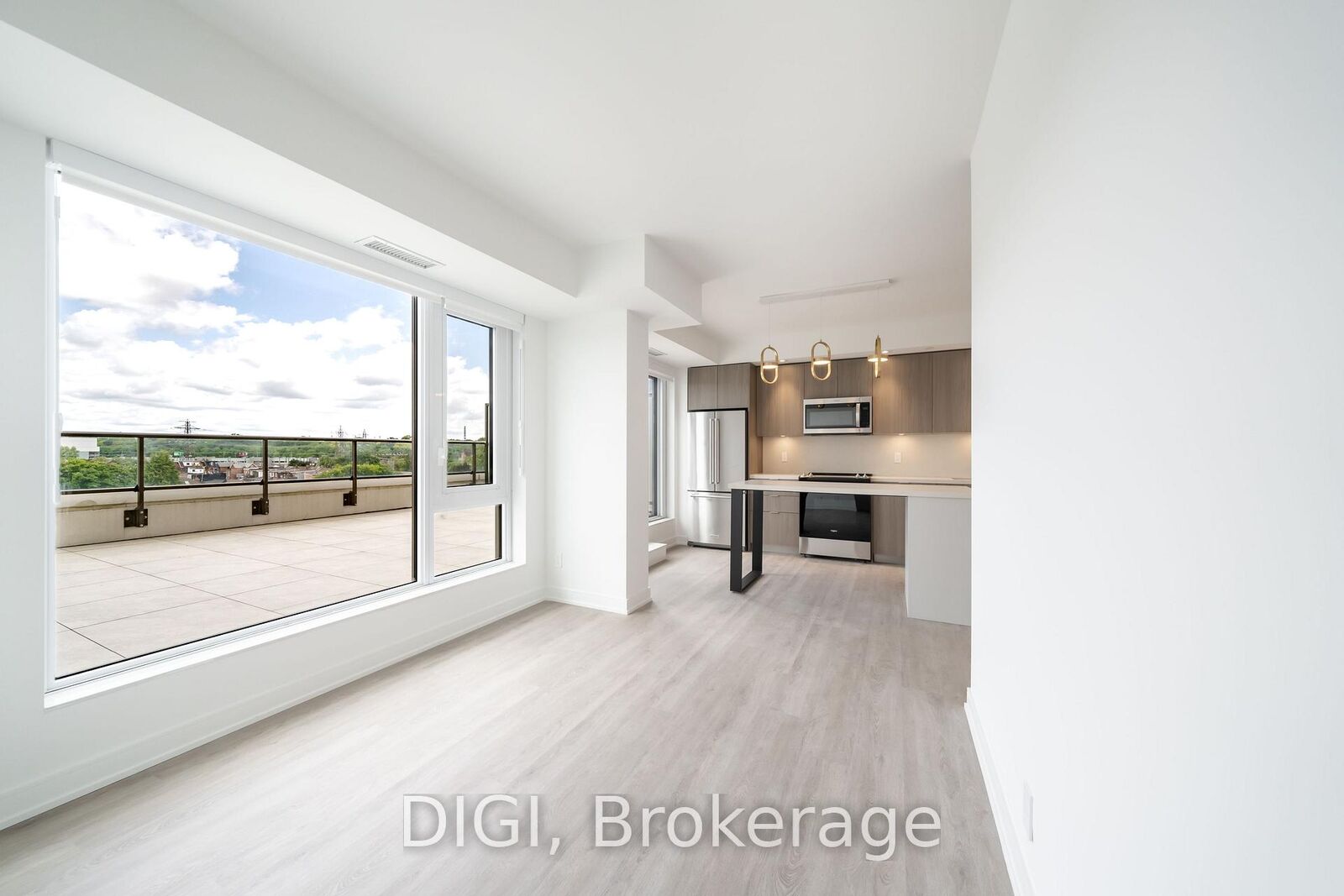 Property Photo:  485 Perth Avenue E613  ON M6N 0B9 