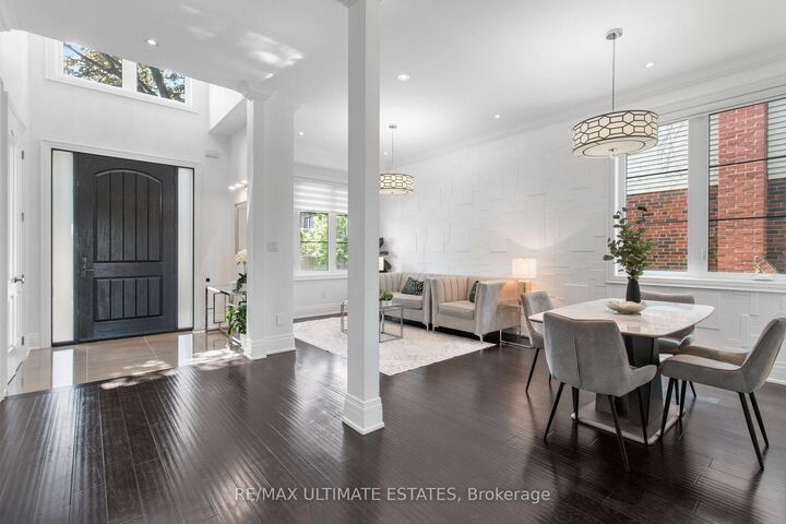 Property Photo: 38 Devondale Avenue ON M2R 2E2