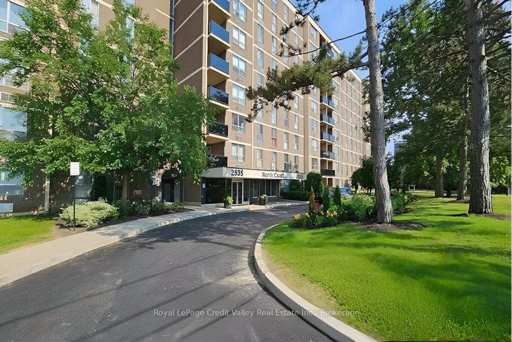 Property Photo: 2835 Islington Avenue 209 ON M9L 2K2