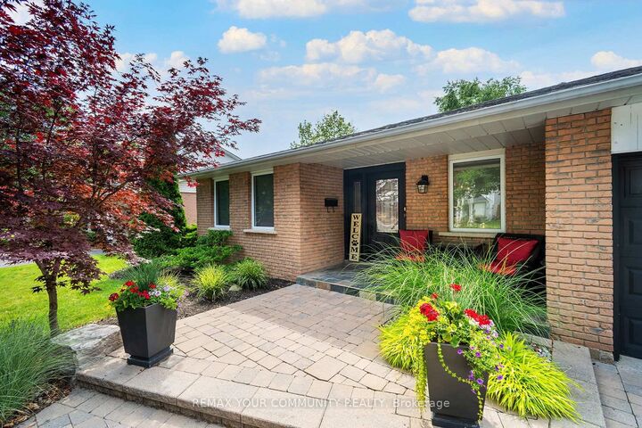 Property Photo: 35 John Dexter Place ON L3P 3G2