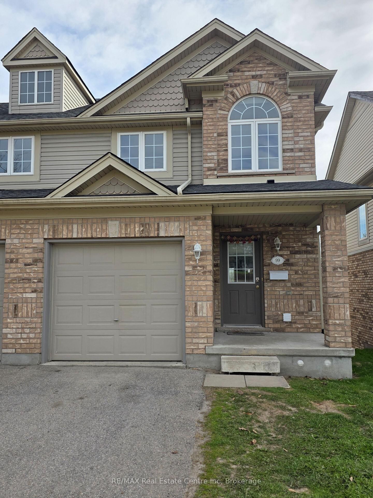 Property Photo:  1155 Gordon Street 99  ON N1L 1S8 