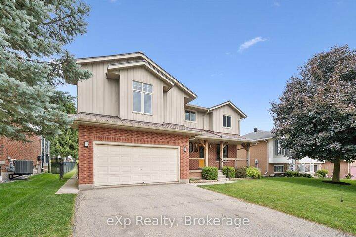 Property Photo: 19 Keating Drive ON N0B 1S0
