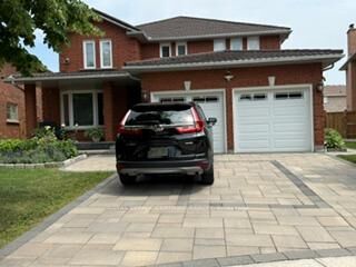 Property Photo:  930 Silversmith Drive Bsmt.  ON L5V 1E9 