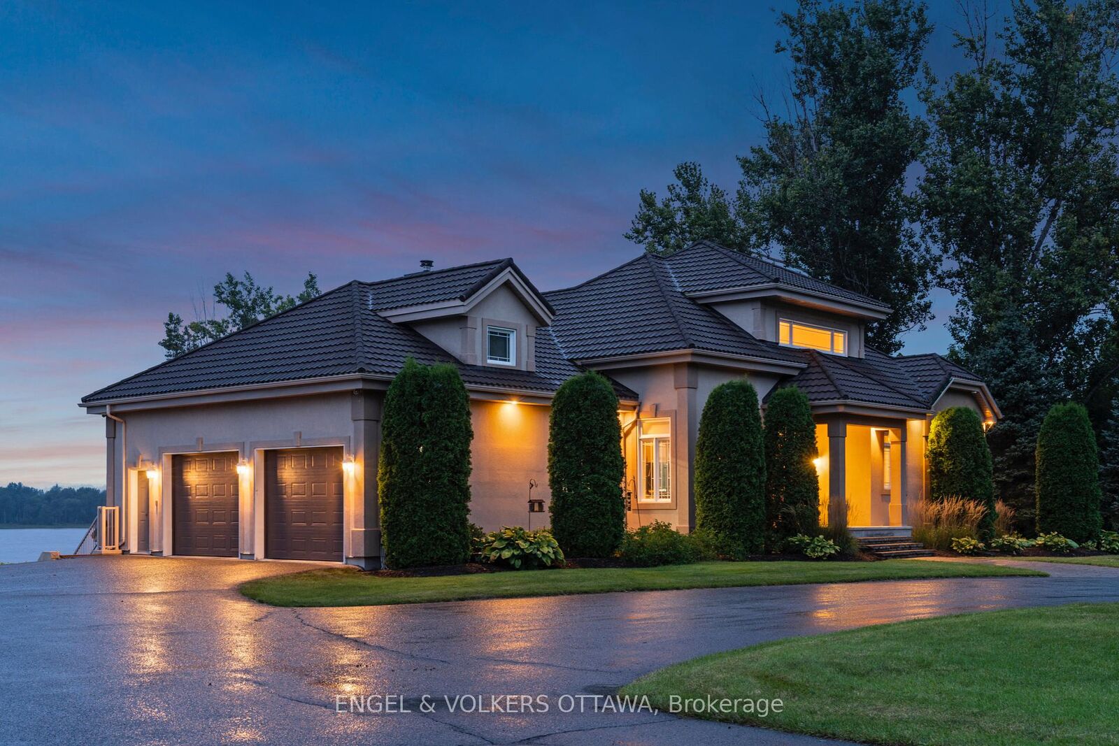 Property Photo: 1759 Regional 174 Road ON K4C 1H5