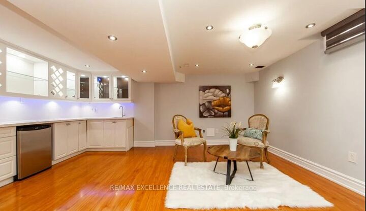 Property Photo: 3262 Crimson King Circle ON L5N 8M8