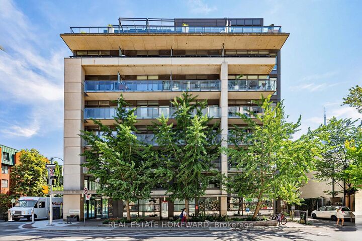 533 Richmond Street W 706 — photo 1