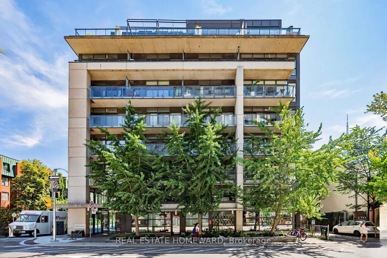 Property Photo: 533 Richmond Street W 706 ON M5V 3Y1