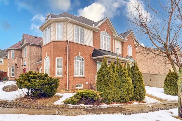 Property Photo:  10 Gristone Crescent Bsmt  ON M1X 1V1 