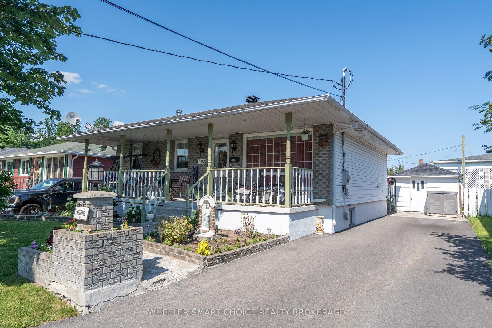Property Photo:  542 Anthony Street  ON K6H 5L4 