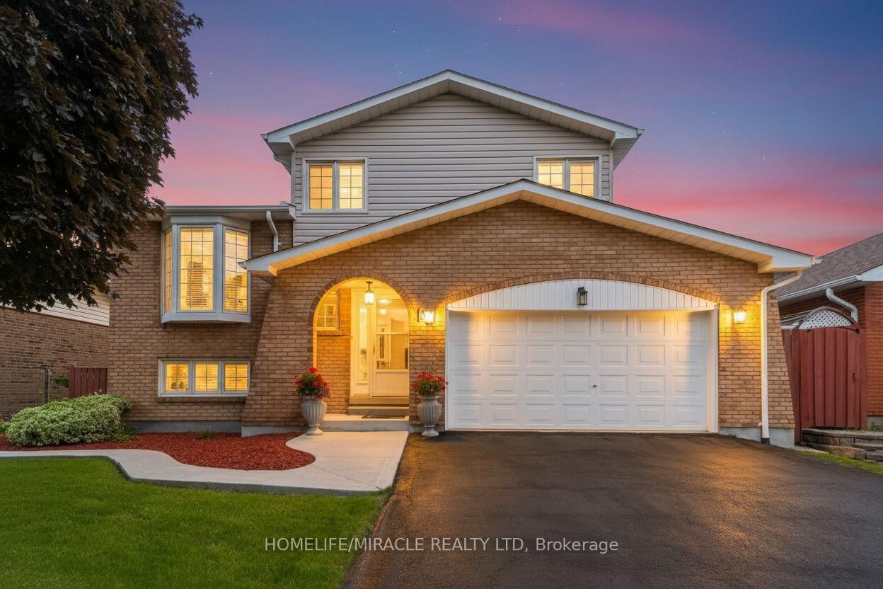 Property Photo: 37 Blackthorn Lane ON L6V 3K7