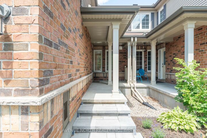 Property Photo:  403 Heathrow Private  ON K2S 0M9 