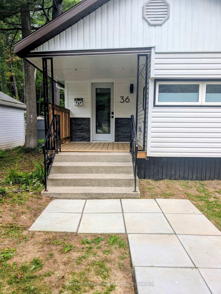 Property Photo: 1007 Racoon Road 36 ON P1P 0C5