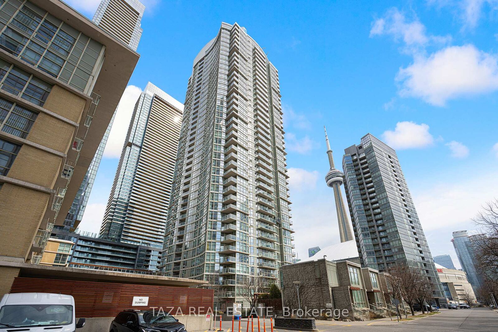 Property Photo:  10 Navy Wharf Court 1705  ON M5V 3V2 