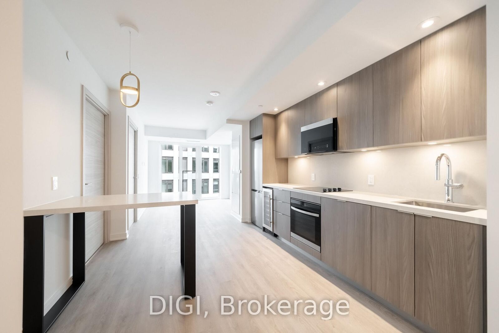 Property Photo:  485 Perth Avenue E725  ON M6N 0B9 