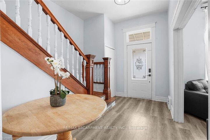 Property Photo: 11 Wright Avenue ON L8L 2T5
