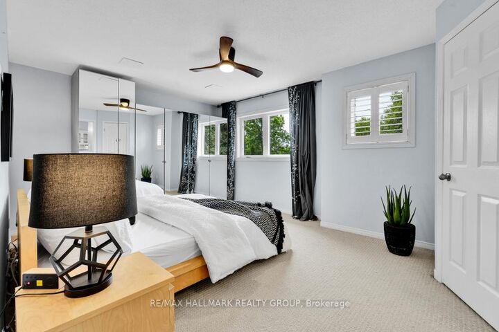 Property Photo: 16 Hemlo Crescent ON K2T 1C7
