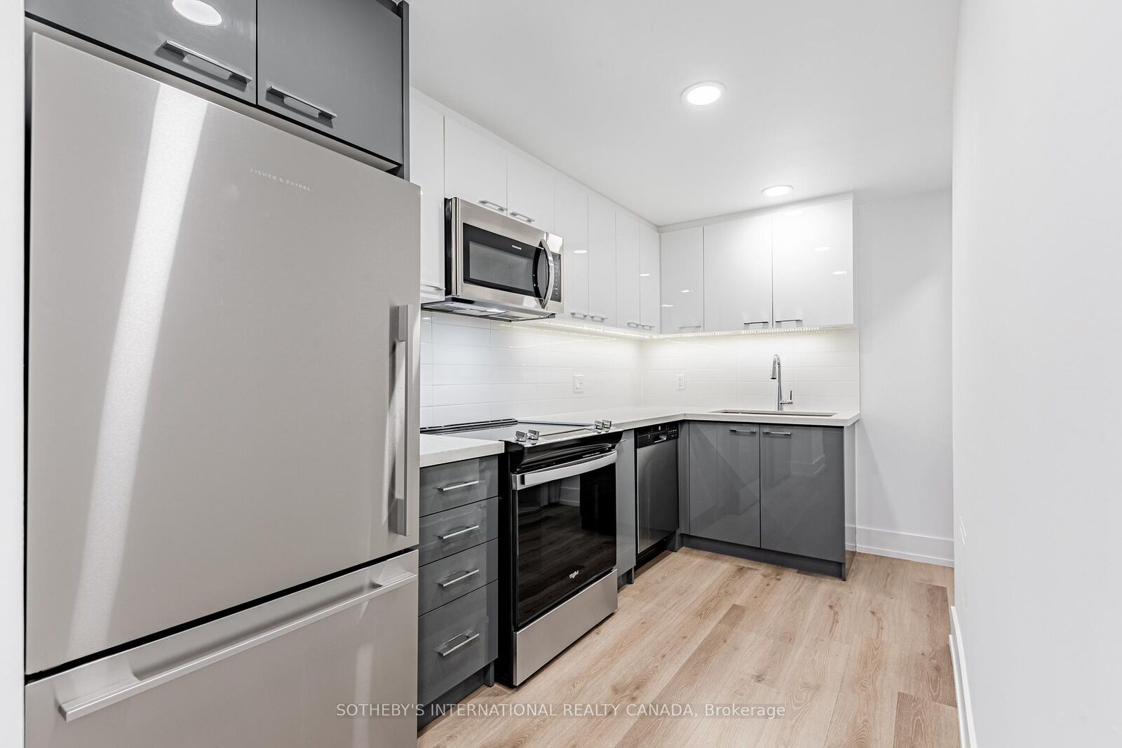 Photo de la propriété: 201 Sherbourne Street N2305 ON M5A 3X1