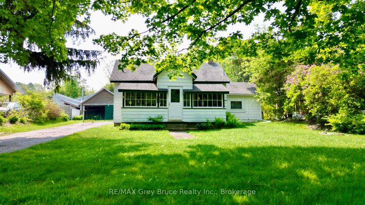 Property Photo: 19 Mill Street ON N0H 1W0