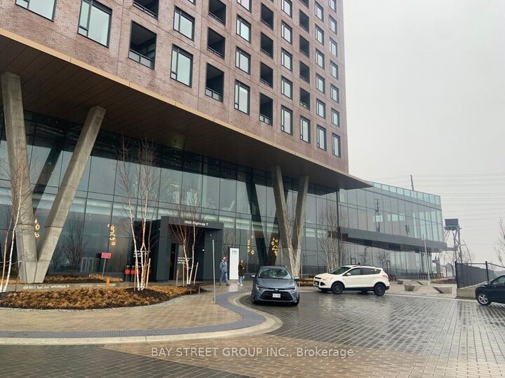 Property Photo:  2920 Highway 7 Road 4701  ON L4K 0P4 