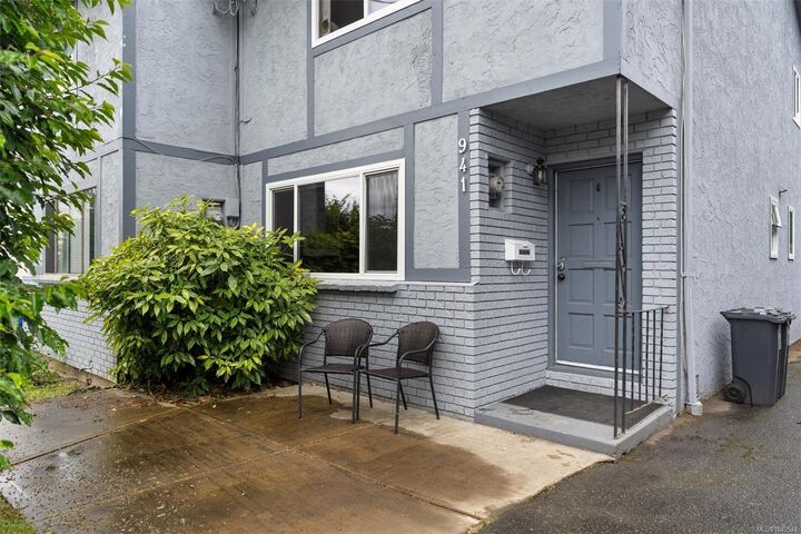 Property Photo: 941 Inskip St BC V9A 4J6