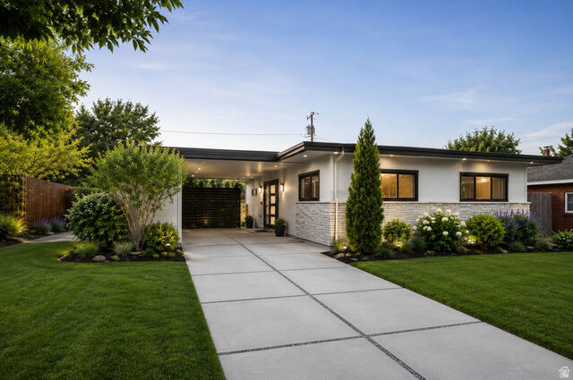 Property Photo:  3376 E Birch Cir  UT 84124 