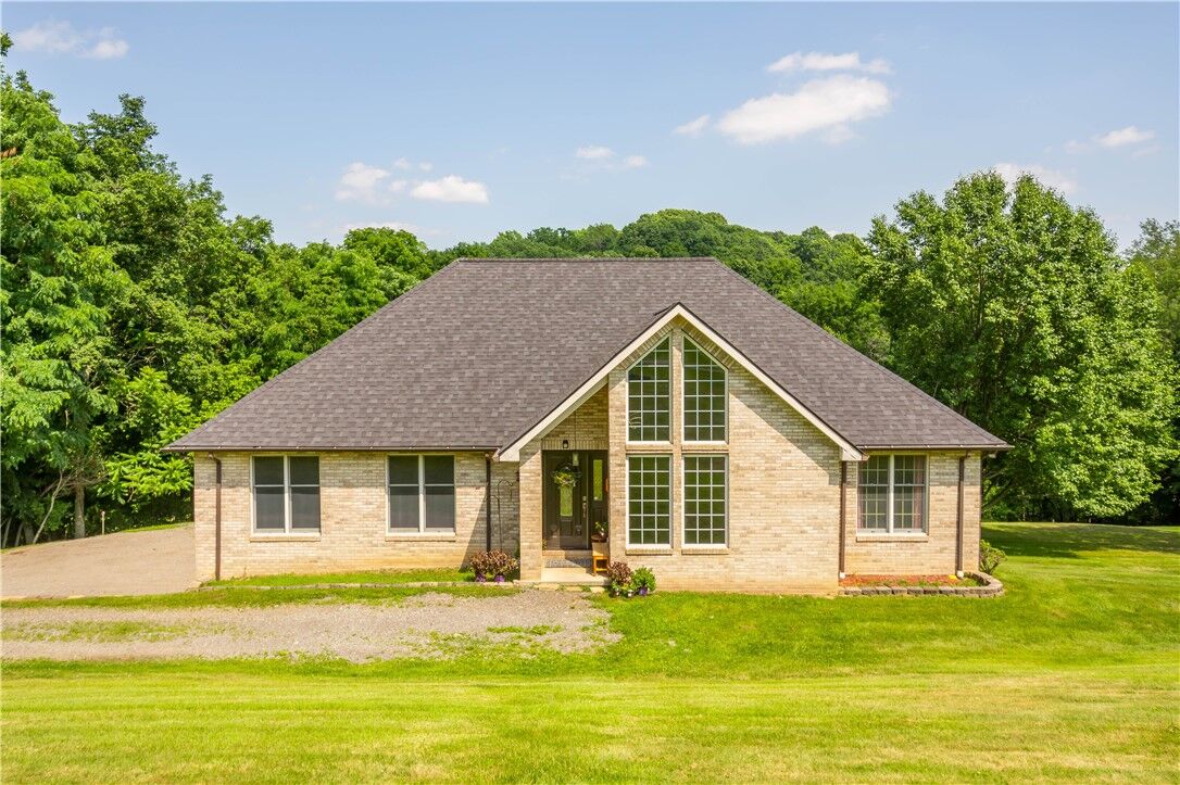 Property Photo: 3054 Bedillion Road PA 15301