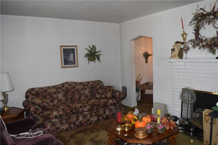 Property Photo: 153 Ida Avenue PA 15033