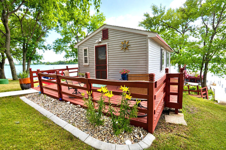 Property Photo:  460 Nesbitt Drive  SD 57451 