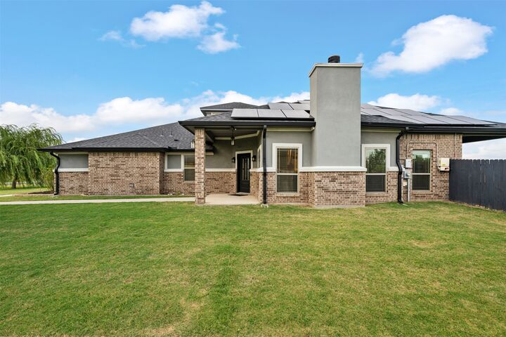 Property Photo:  9407 Bozon Hill Drive  TX 76571 