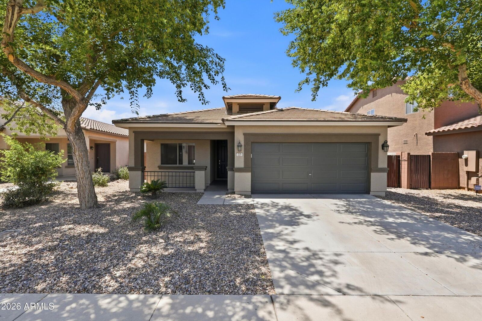 Property Photo:  225 W Reeves Avenue  AZ 85140 