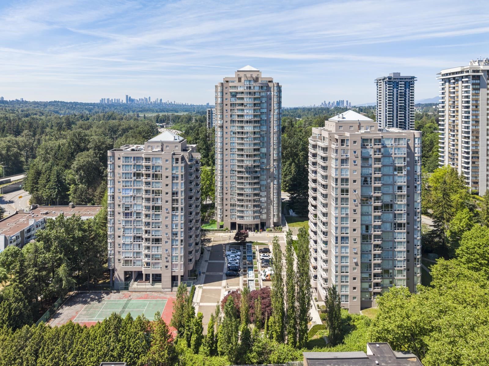 Property Photo: 9603 Manchester Drive 402 BC V3N 4Y7