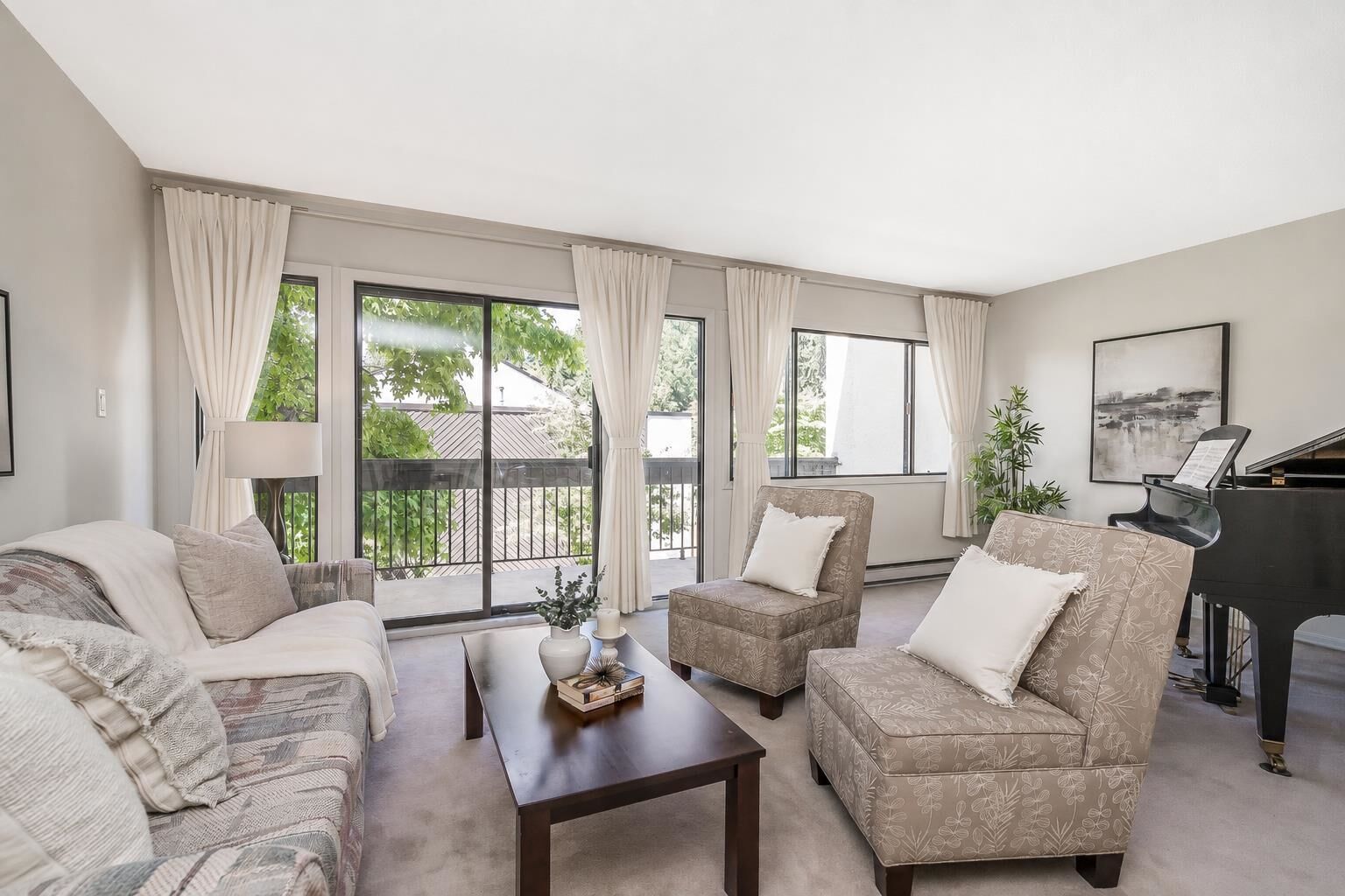 Property Photo:  7371 Montecito Drive 8  BC V5A 1R4 