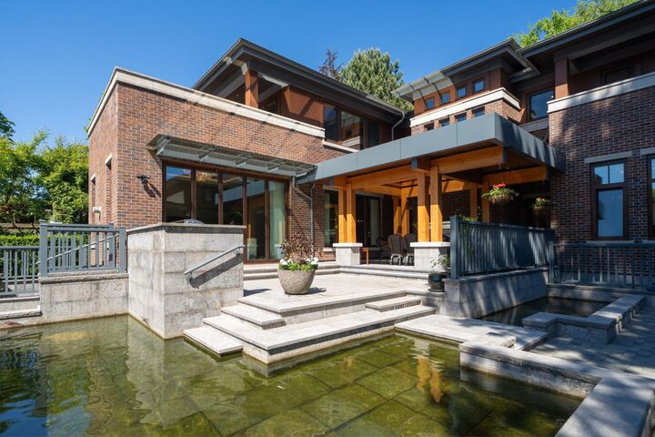 5937 Churchill Street — photo 1
