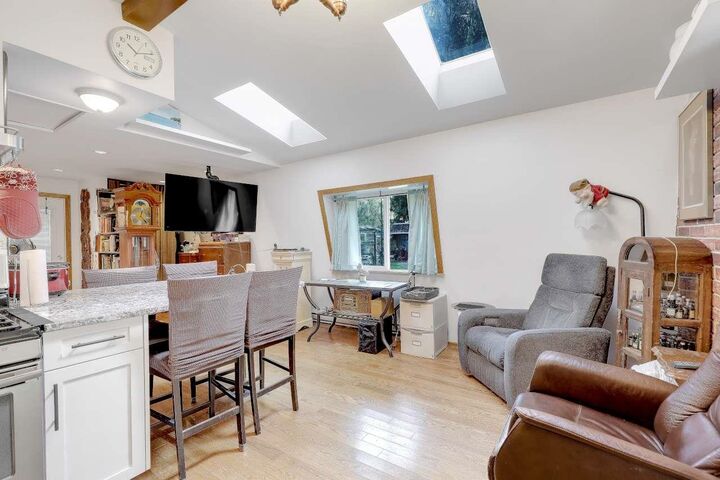 Property Photo:  11428 207 Street  BC V2X 1W8 