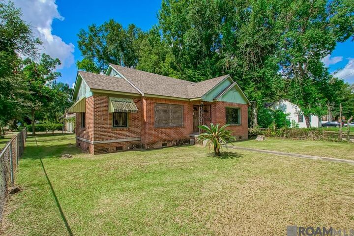 Property Photo: 2658 Jefferson Ave LA 70802