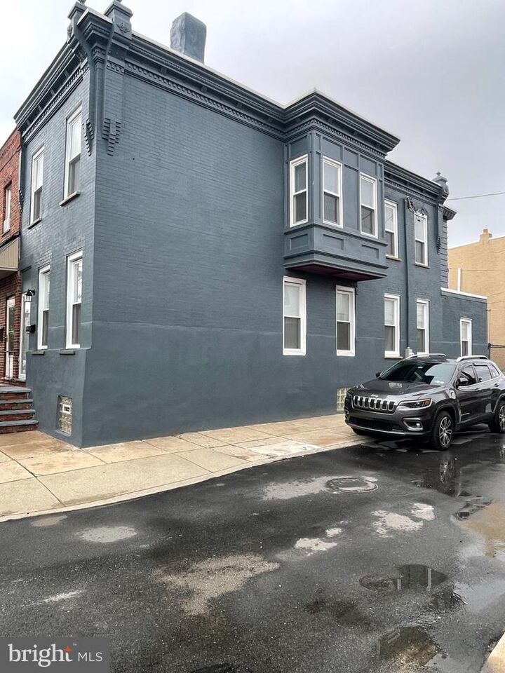 Property Photo: 2517 E Somerset Street PA 19134