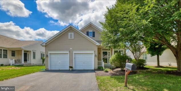 Property Photo:  7 Blue Flax Lane  PA 19047 