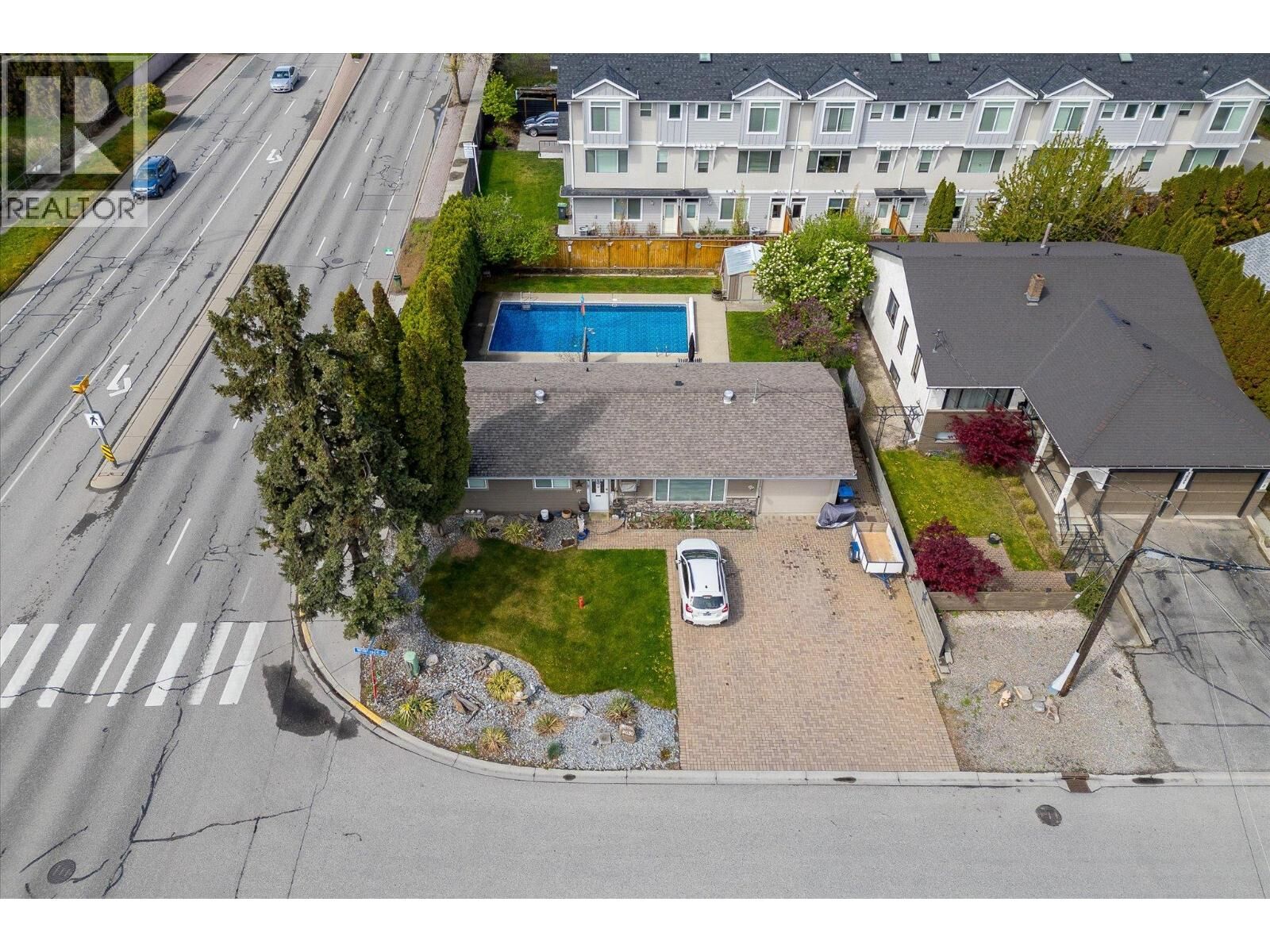 Property Photo:  2030 Wilkinson Street  BC V1Y 3Z8 
