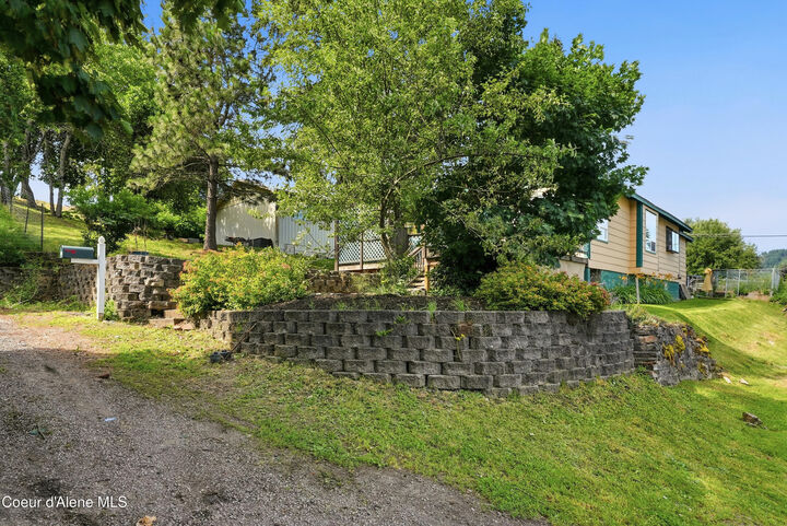Property Photo:  333 S 6th St  ID 83861 